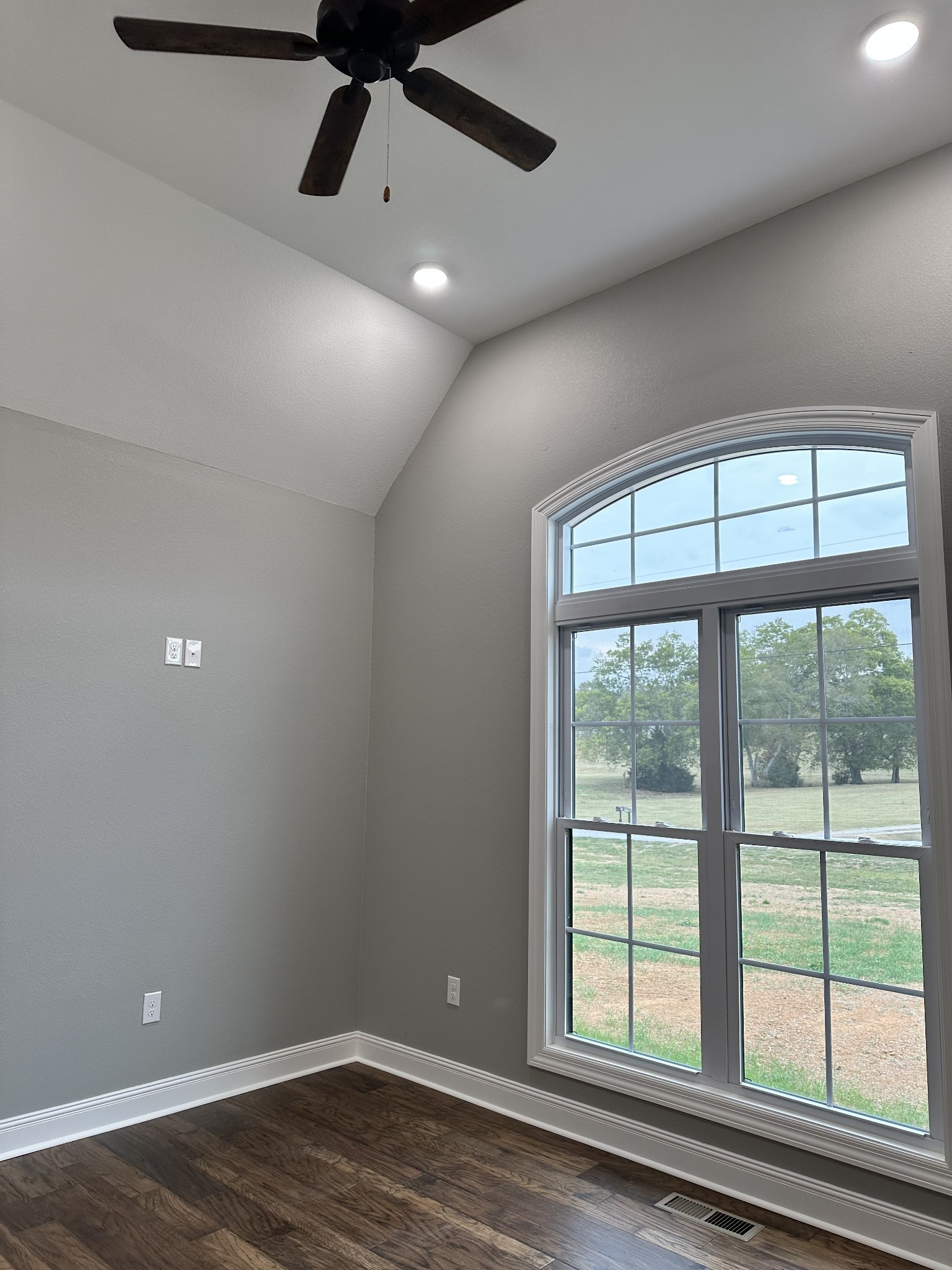 209 Al Roman Road Pulaski, TN 38478 - Photo 23 of 36 Gallery Image 23
