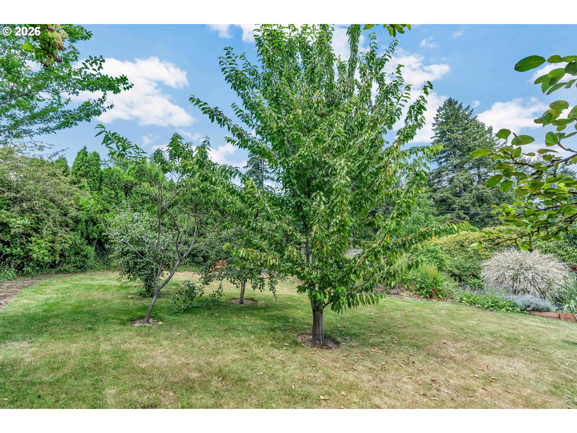 8025 Southwest Schiller Road Portland, OR 97225 - Photo 44 of 48