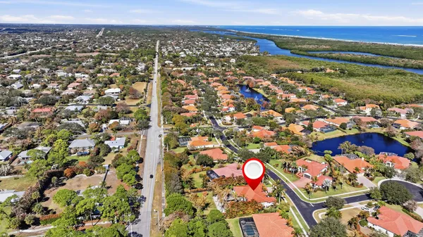 $1,599,000 | 9990 Southeast Osprey Pointe Drive, Hobe Sound, FL 33455