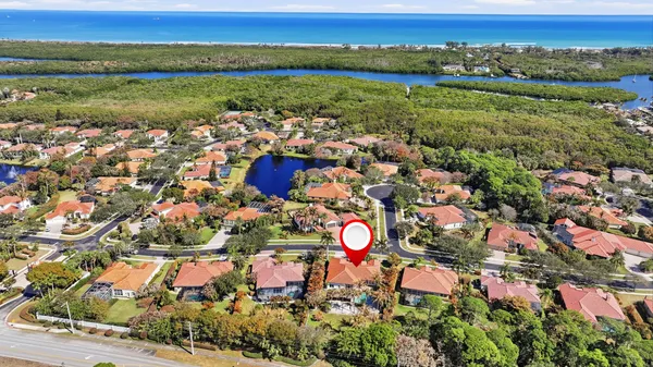 $1,599,000 | 9990 Southeast Osprey Pointe Drive, Hobe Sound, FL 33455