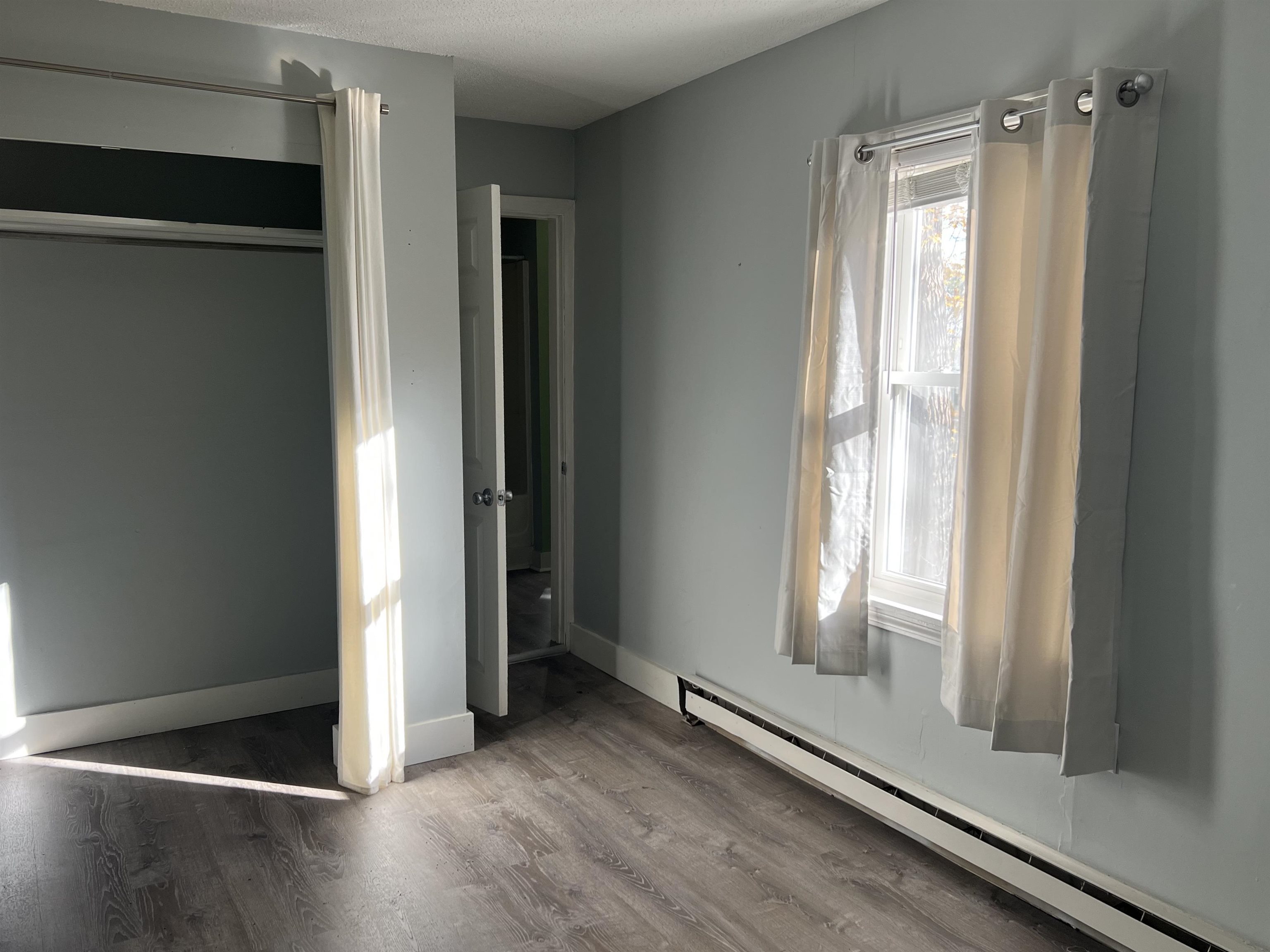 53 Agassiz Street, Unit 4 Bethlehem, NH 03574 - Photo 8 of 11