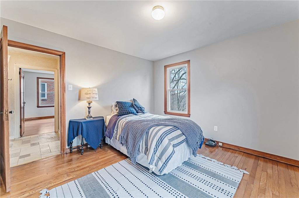 34 Warriors Road Pittsburgh, PA 15220 - Photo 12 of 25 Gallery Image 12