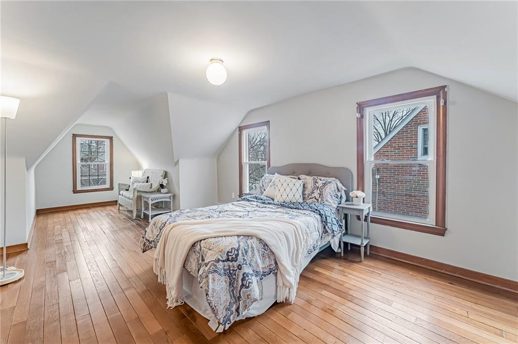 34 Warriors Road Pittsburgh, PA 15220 - Photo 16 of 25 Gallery Image 16