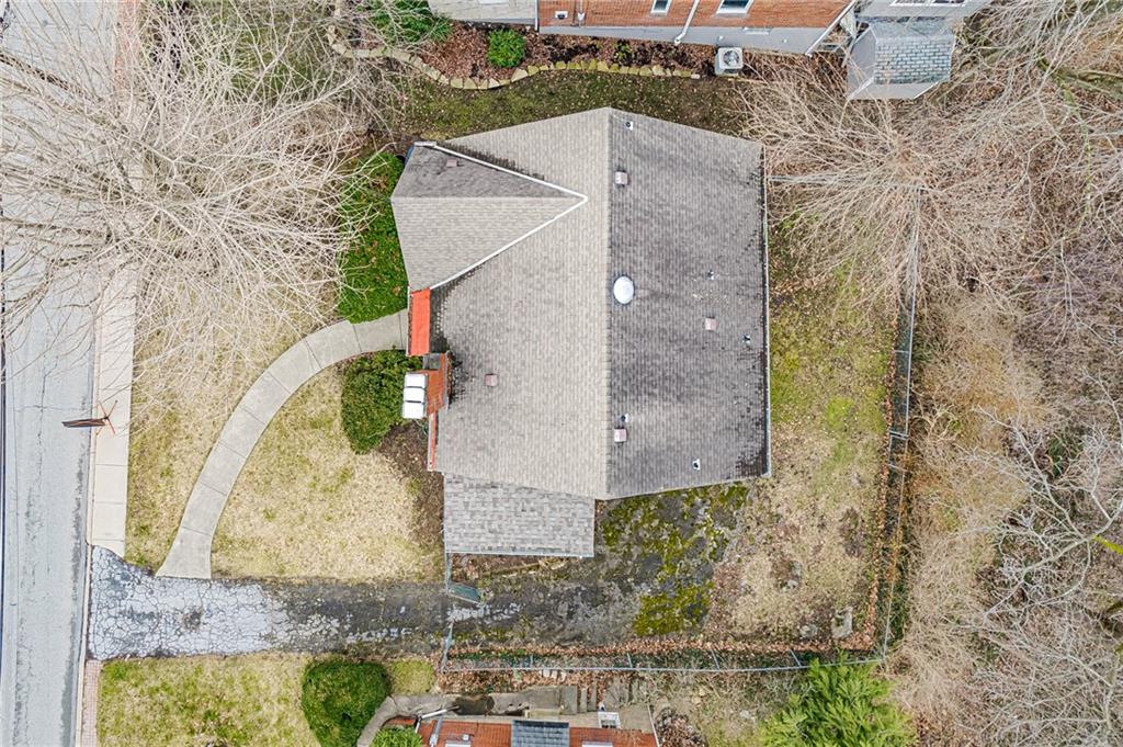 34 Warriors Road Pittsburgh, PA 15220 - Photo 23 of 25 Gallery Image 23