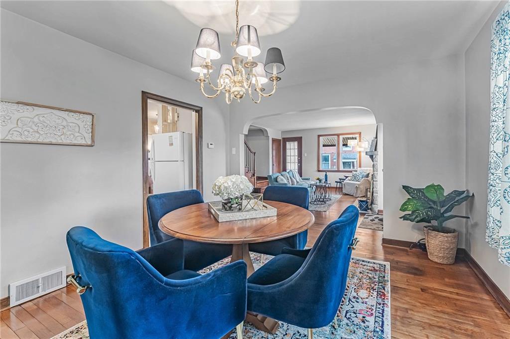 34 Warriors Road Pittsburgh, PA 15220 - Photo 6 of 25 Gallery Image 6