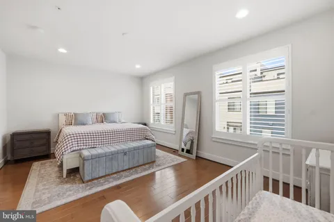 $965,000 | 5146 Carters Lane, Alexandria, VA 22311