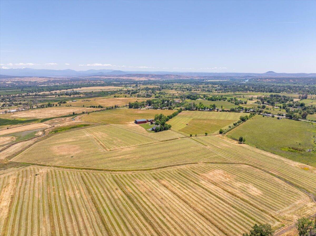 4208 Balls Ferry Road Cottonwood, CA 96022 - Photo 67 of 73 a view of an ocean and city