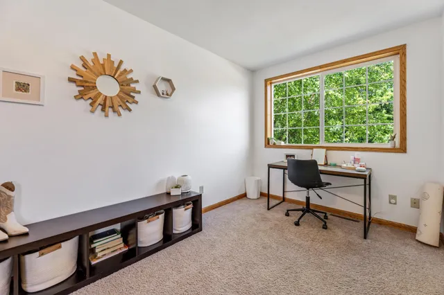 $779,900 | 271 East Garvin Heights Road, Winona, MN 55987