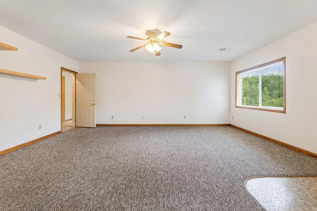 $779,900 | 271 East Garvin Heights Road, Winona, MN 55987