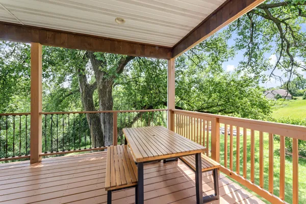 $749,900 | 271 East Garvin Heights Road, Winona, MN 55987