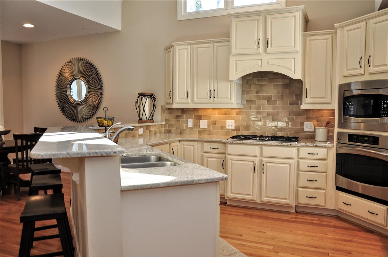 3220 Bedford Avenue Raleigh, NC 27607 - Photo 8 of 25 Photo 8