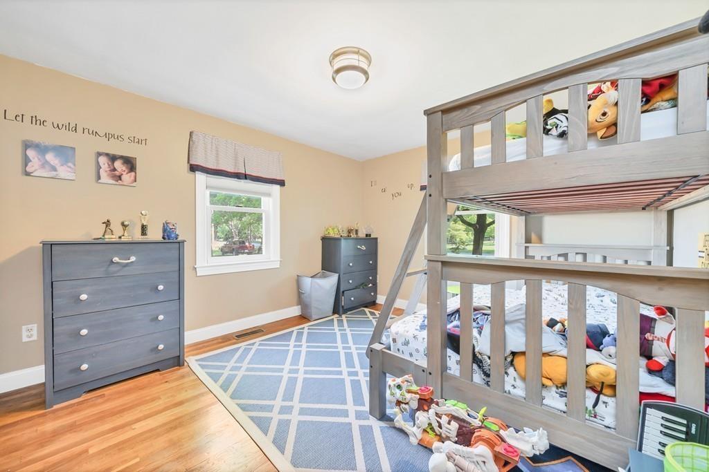 195 Topsfield Road Wenham, MA 01984 - Photo 9 of 18 Gallery Image 9