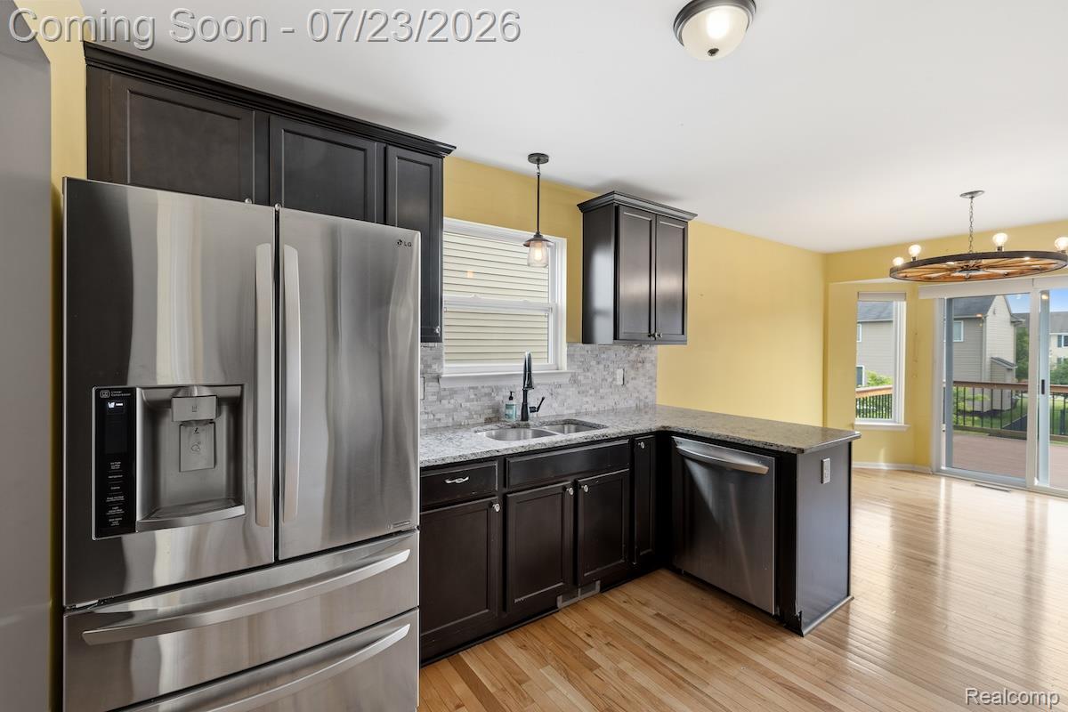 4098 Ash Tree Lane Howell, MI 48843 - Photo 9 of 33 4098 Ash Tree R6ii-123.jpg