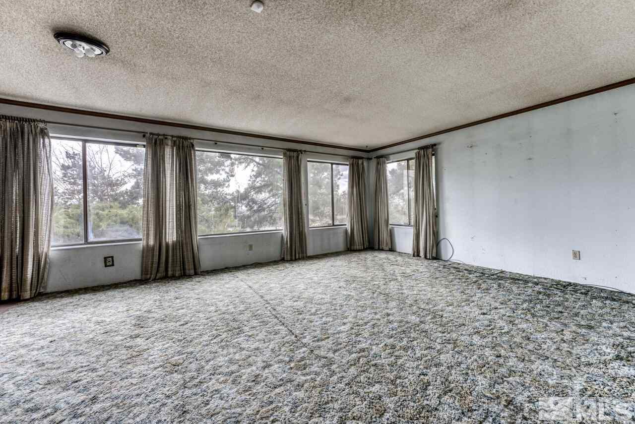 405 Boxer Drive Reno, NV 89512 - Photo 6 of 25 Photo 6