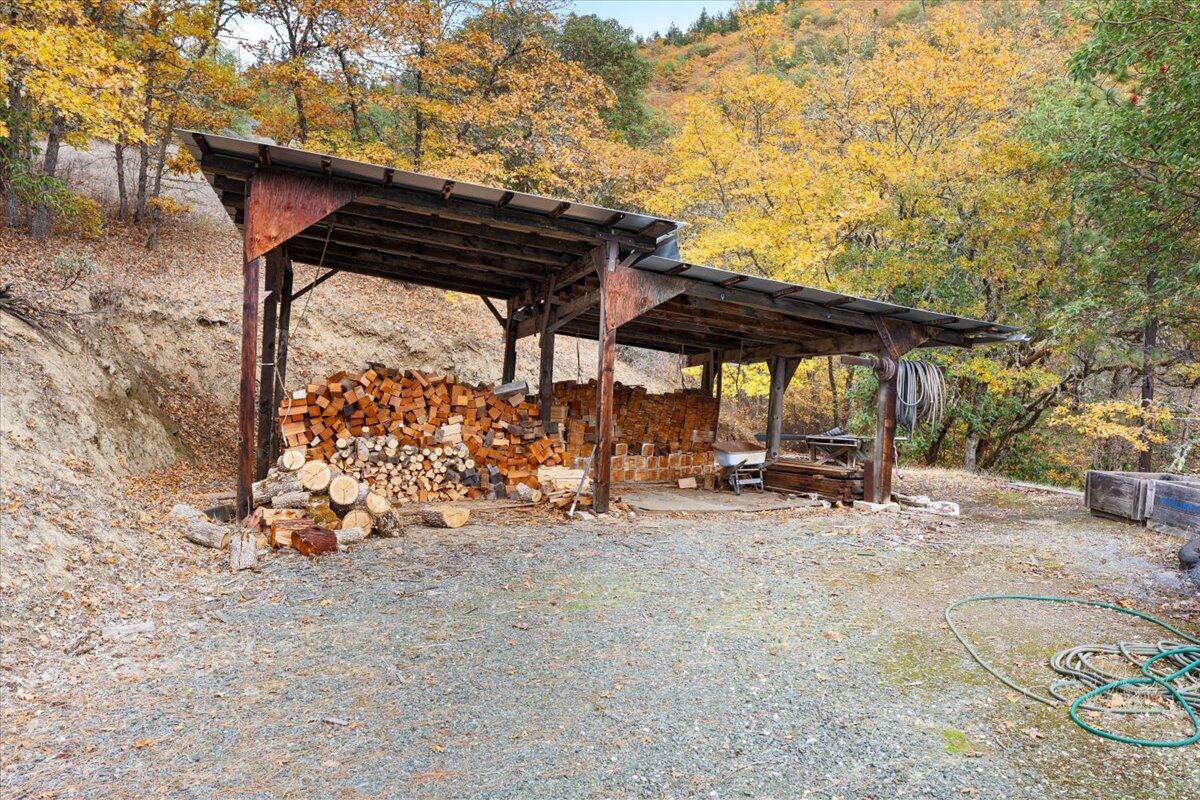 3116 Wards Creek Road Rogue River, OR 97537 - Photo 22 of 31 22-CI_5912