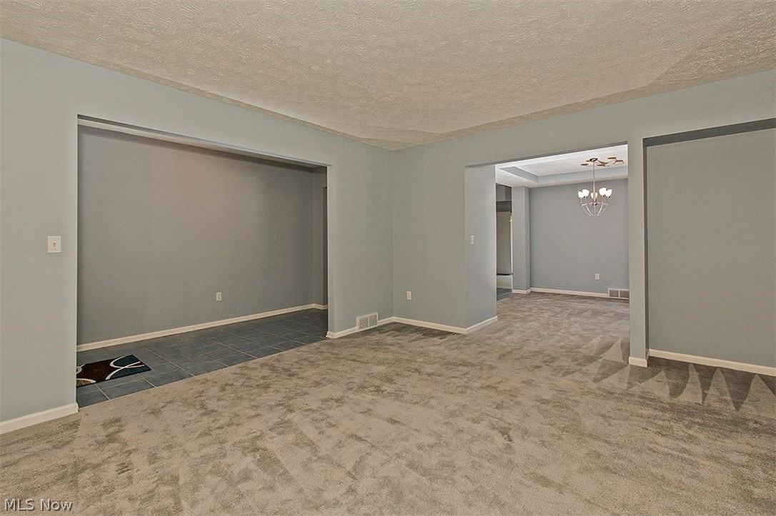 4488 Brooks Road Cleveland, OH 44105 - Photo 6 of 30