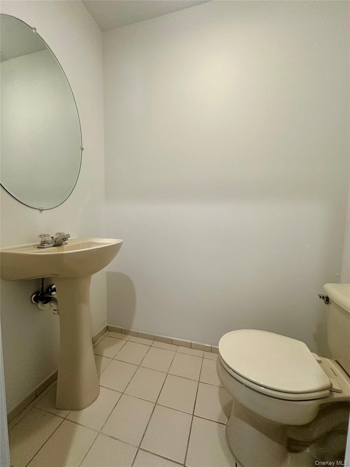 1403 Pebble Beach Path Riverhead, NY 11901 - Photo 21 of 35 Half Bathroom located in hallway.