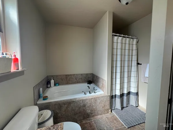 $459,000 | 817 Owl Court, Jerome, ID 83338