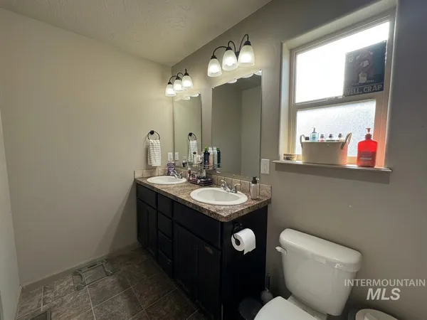 $459,000 | 817 Owl Court, Jerome, ID 83338