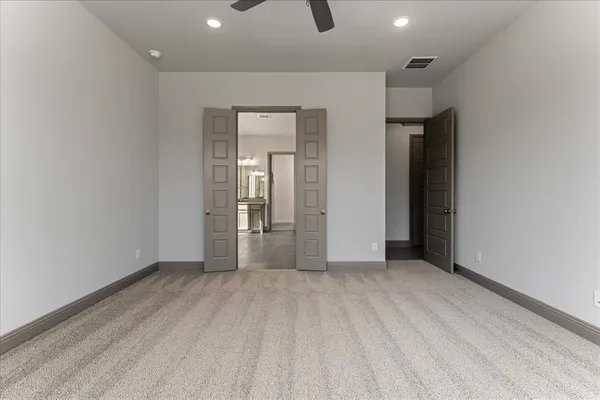 $647,900 | 131 Spring Valley Road, Paradise, TX 76073