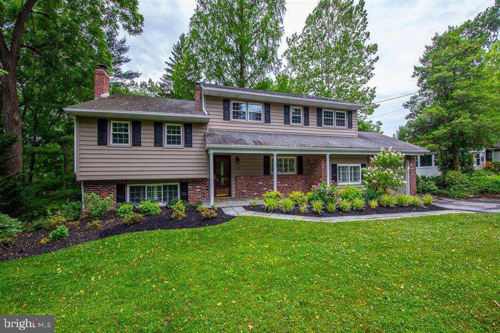 112 South Valley Road Paoli, PA 19301 - Photo 4 of 50