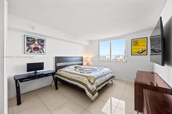 $3,300 | 1861 Northwest S River Drive, Unit 1507, Miami, FL 33125