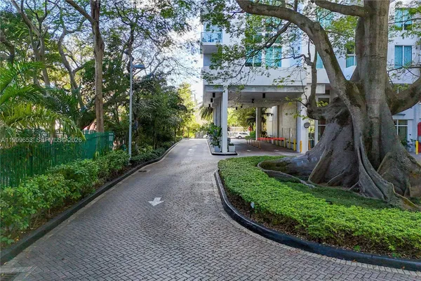 $3,300 | 1861 Northwest S River Drive, Unit 1507, Miami, FL 33125