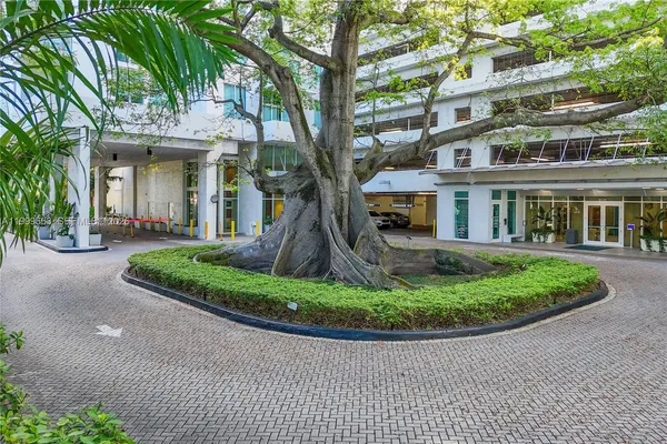 $3,300 | 1861 Northwest S River Drive, Unit 1507, Miami, FL 33125