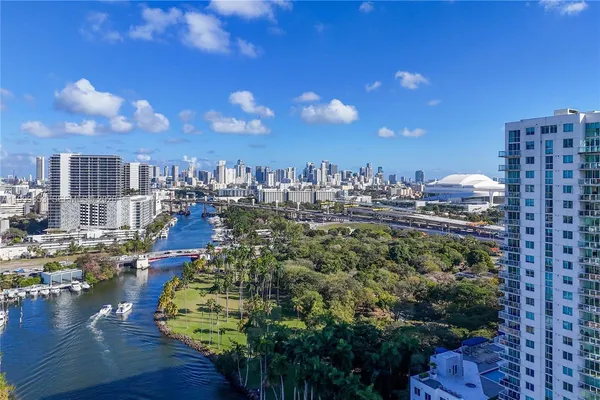 $3,300 | 1861 Northwest S River Drive, Unit 1507, Miami, FL 33125