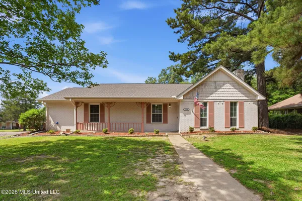 $210,000 | 1104 Longwood Place, Clinton, MS 39056