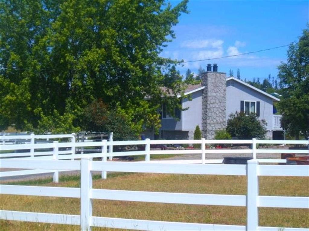 10221 East Dunn Road Chattaroy, WA 99003 - Photo 2 of 19 Gallery Image 2