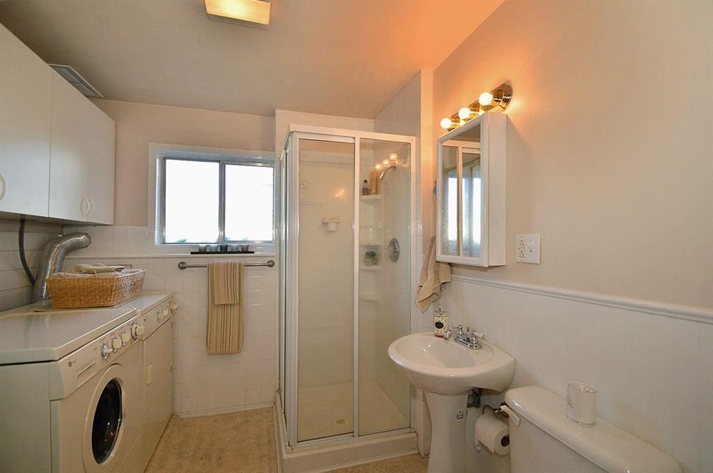 10221 East Dunn Road Chattaroy, WA 99003 - Photo 13 of 19 Gallery Image 13