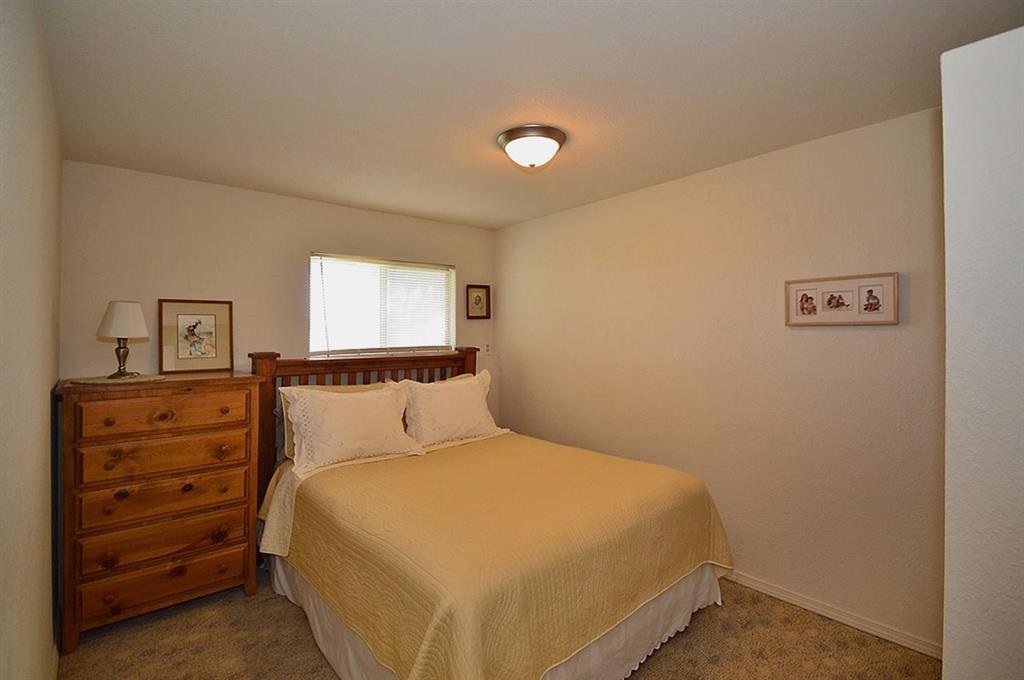 10221 East Dunn Road Chattaroy, WA 99003 - Photo 9 of 19 Gallery Image 9