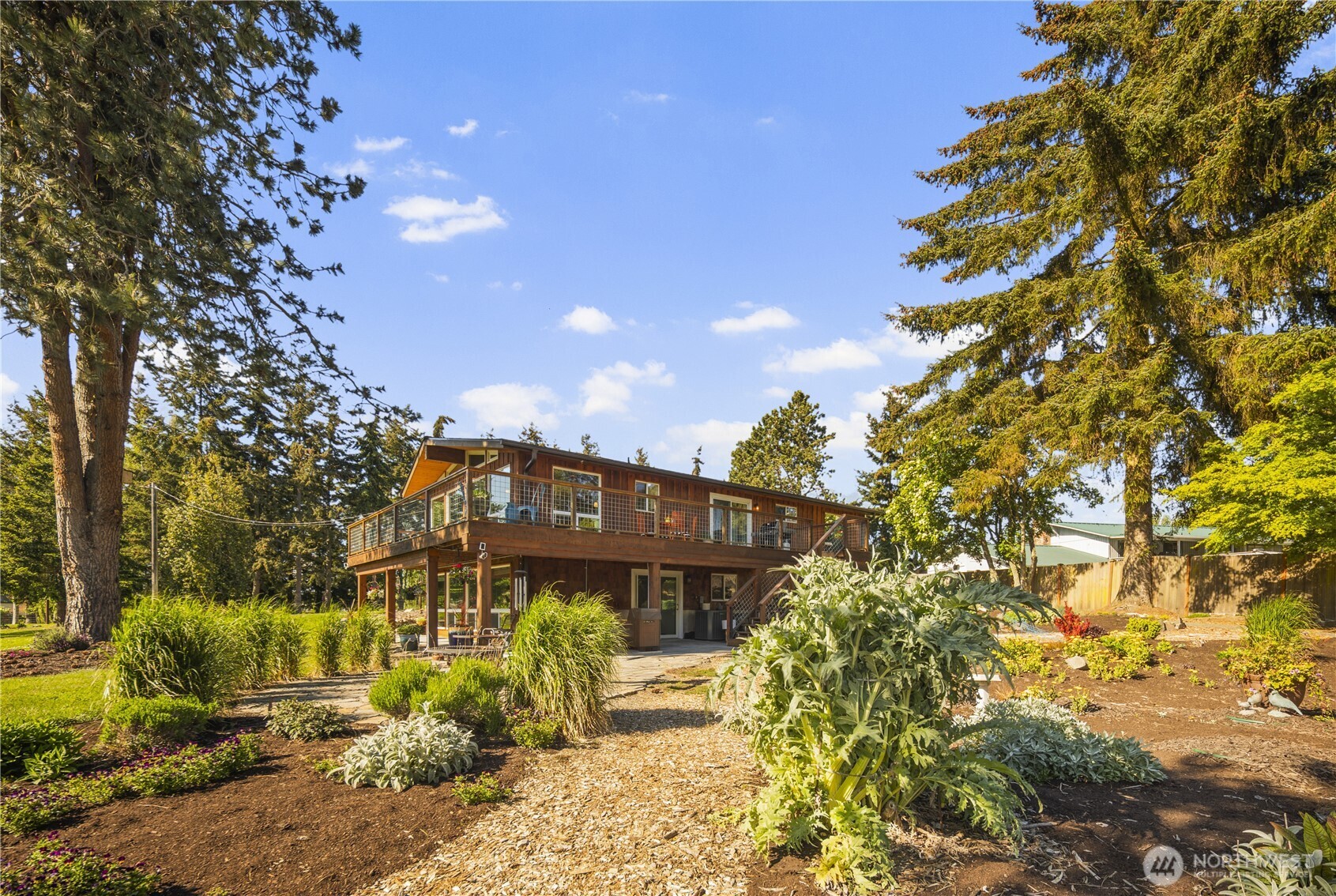 734 Shore Road Port Angeles, WA 98362 - Photo 2 of 40 a view of a building