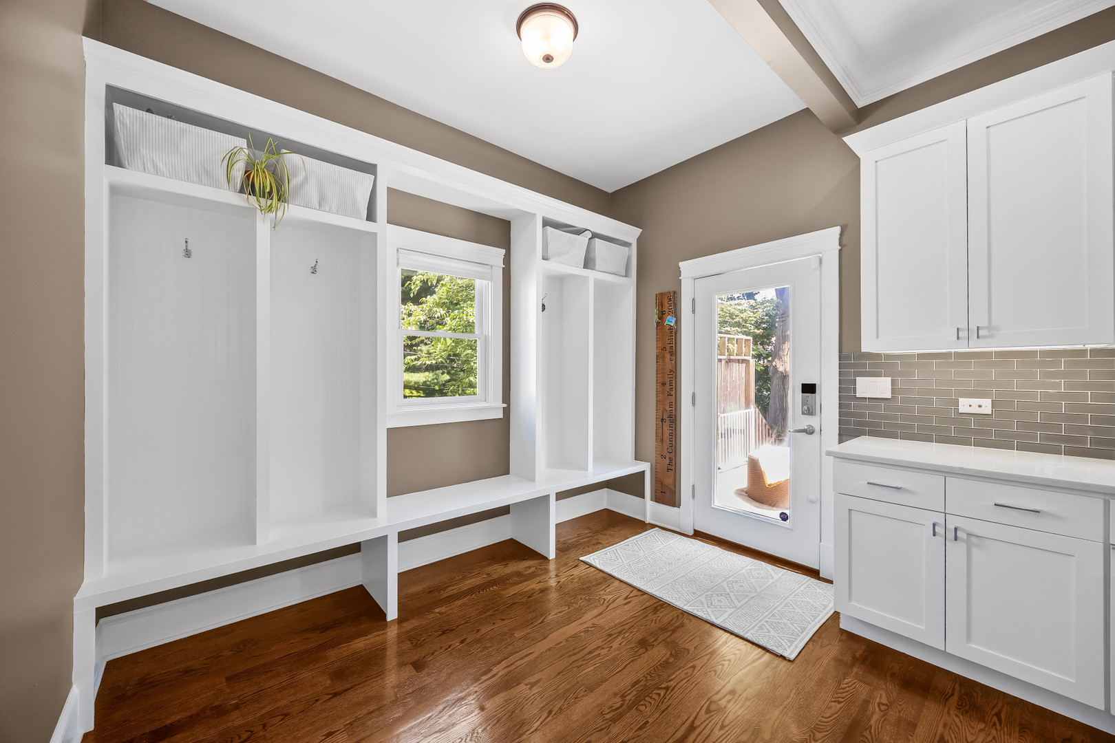 2121 Pioneer Road Evanston, IL 60201 - Photo 8 of 26