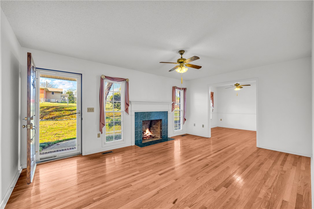 98 Mountain View Drive Walhalla, SC 29691 - Photo 3 of 50