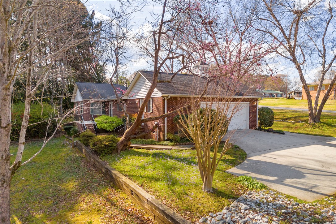 98 Mountain View Drive Walhalla, SC 29691 - Photo 41 of 50