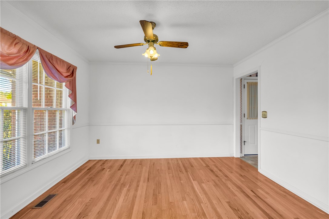 98 Mountain View Drive Walhalla, SC 29691 - Photo 9 of 50