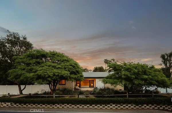 $8,500 | 12822 Fairhaven Extension, Santa Ana, CA 92705