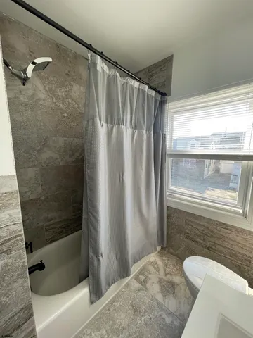 $3,000 | 9104 Winchester Avenue, Unit AVAILABLE FOR 5/215/28, Margate City, NJ 08402