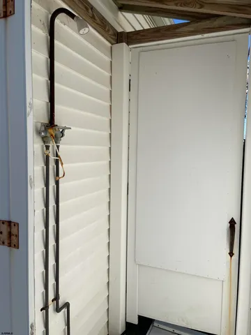 $3,000 | 9104 Winchester Avenue, Unit AVAILABLE FOR 5/215/28, Margate City, NJ 08402