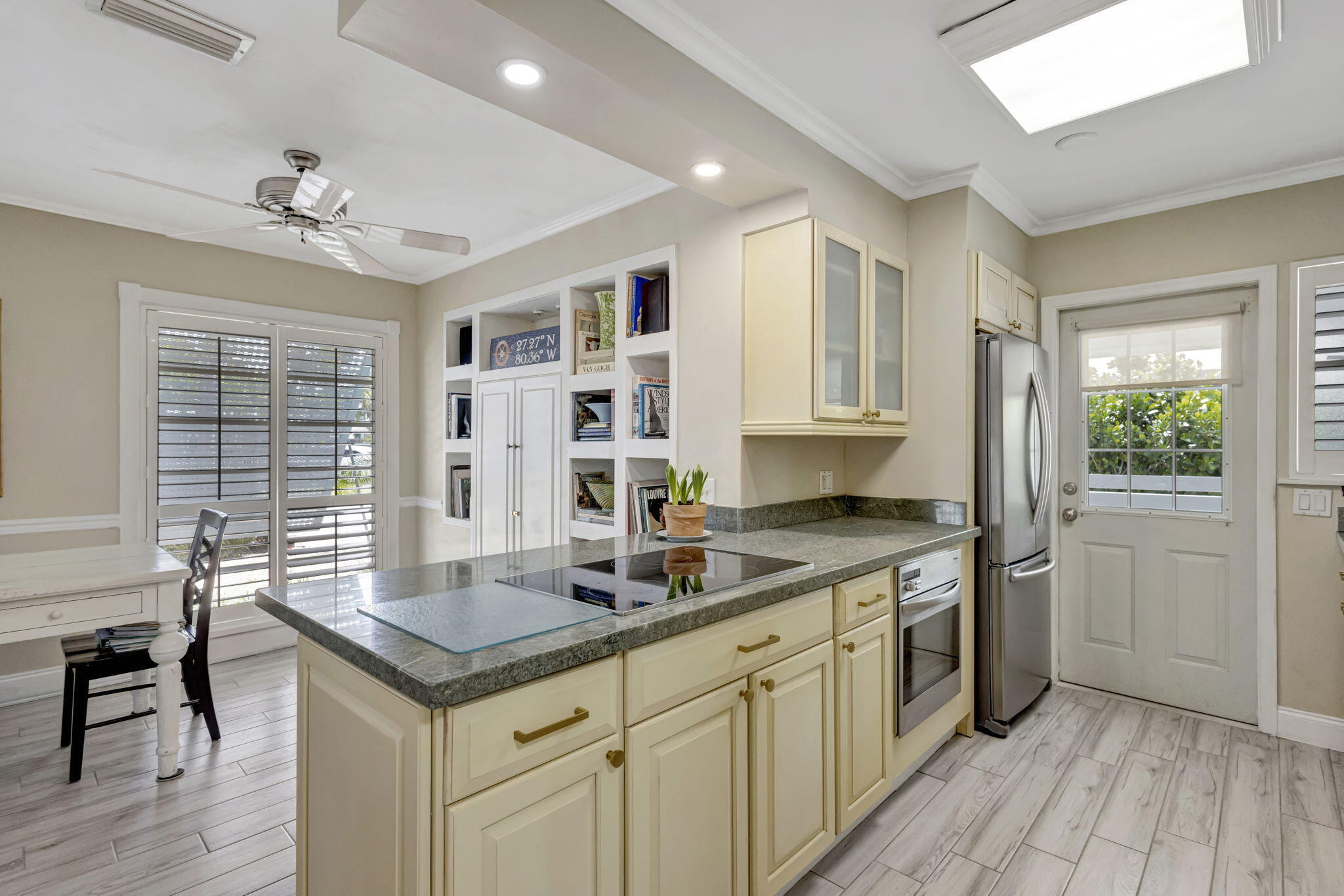 2940 Southeast Treasure Island Road Port St. Lucie, FL 34952 - Photo 16 of 61 15-web-or-mls-5P1A1788