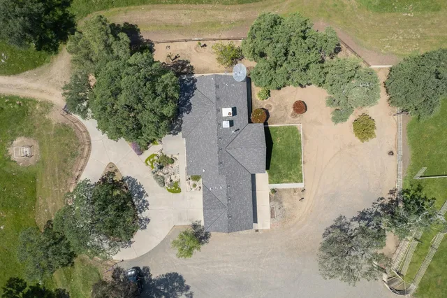 $1,999,800 | 18486 Tollhouse Road, Clovis, CA 93619