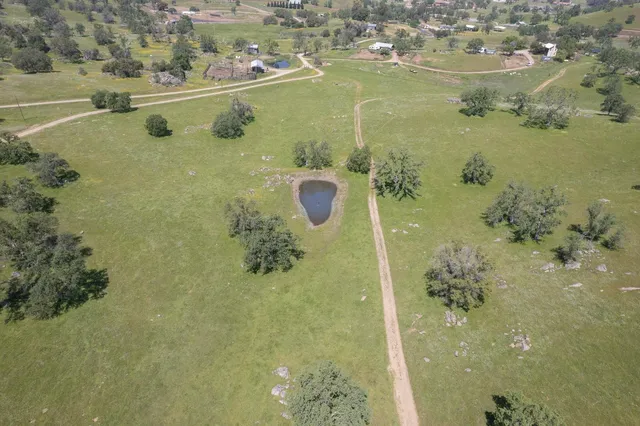 $1,999,800 | 18486 Tollhouse Road, Clovis, CA 93619