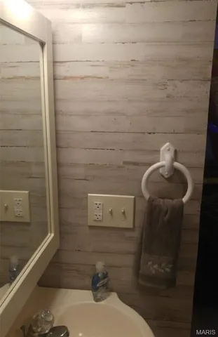 $68,900 | 2141 Big River Trail, De Soto, MO 63020