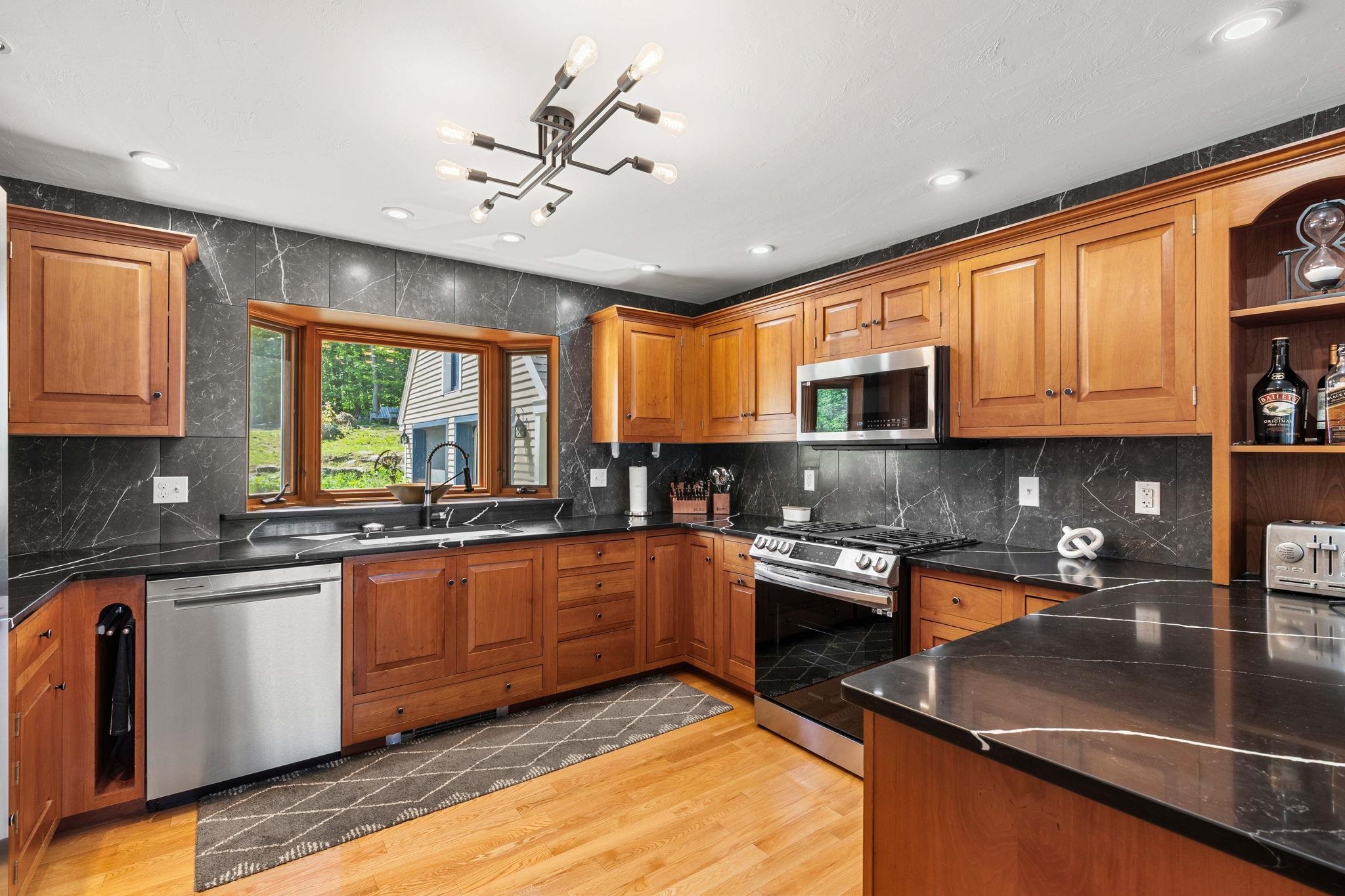 60 Glidden Road Moultonborough, NH 03254 - Photo 19 of 49