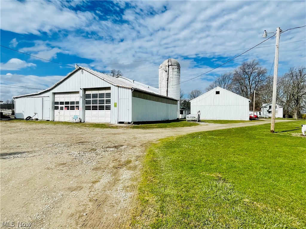 8140 Norwalk Road Litchfield, OH 44253 - Photo 4 of 35