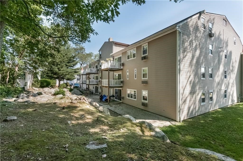 260 George Waterman Road, Unit 102 Johnston, RI 02919 - Photo 24 of 28 Gallery Image 24
