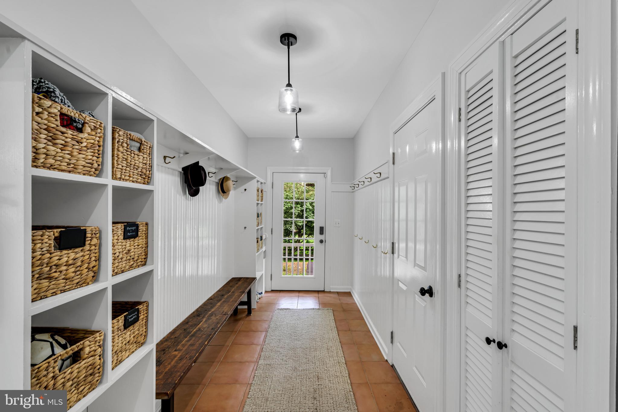8 Nelson Ridge Road Princeton, NJ 08540 - Photo 21 of 37 Spacious mudroom