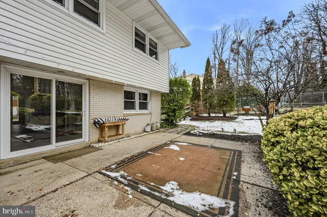 a view of a house with a patio